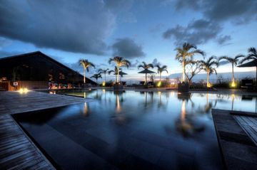 Cross Paasha Bali 5* Seminyak (Bali)